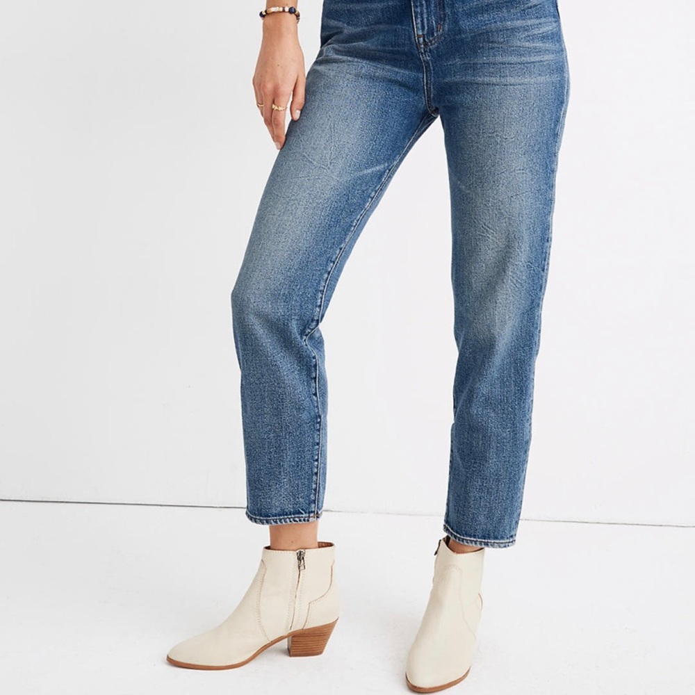 Madewell Tall Mom Jean in Downey Wash in 35T